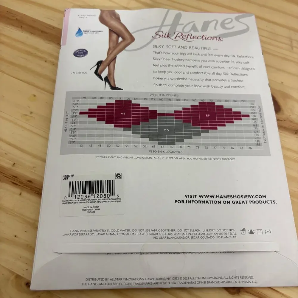 Hanes EF Silk Reflections Silky Pantyhose Jet Black Non Control Top Sheer Toe